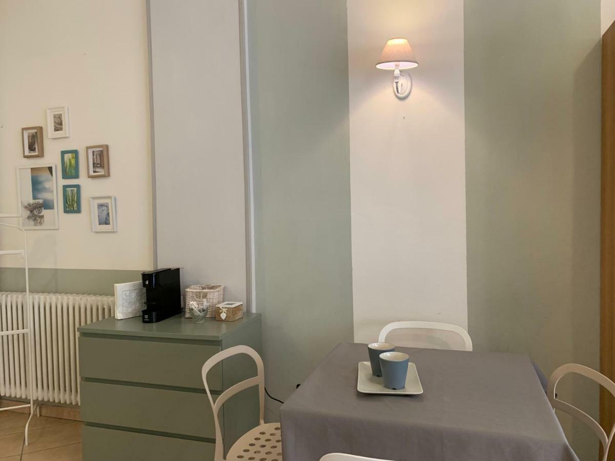Apartamento Bed In Bo Porta San Donato Bolonia Exterior foto